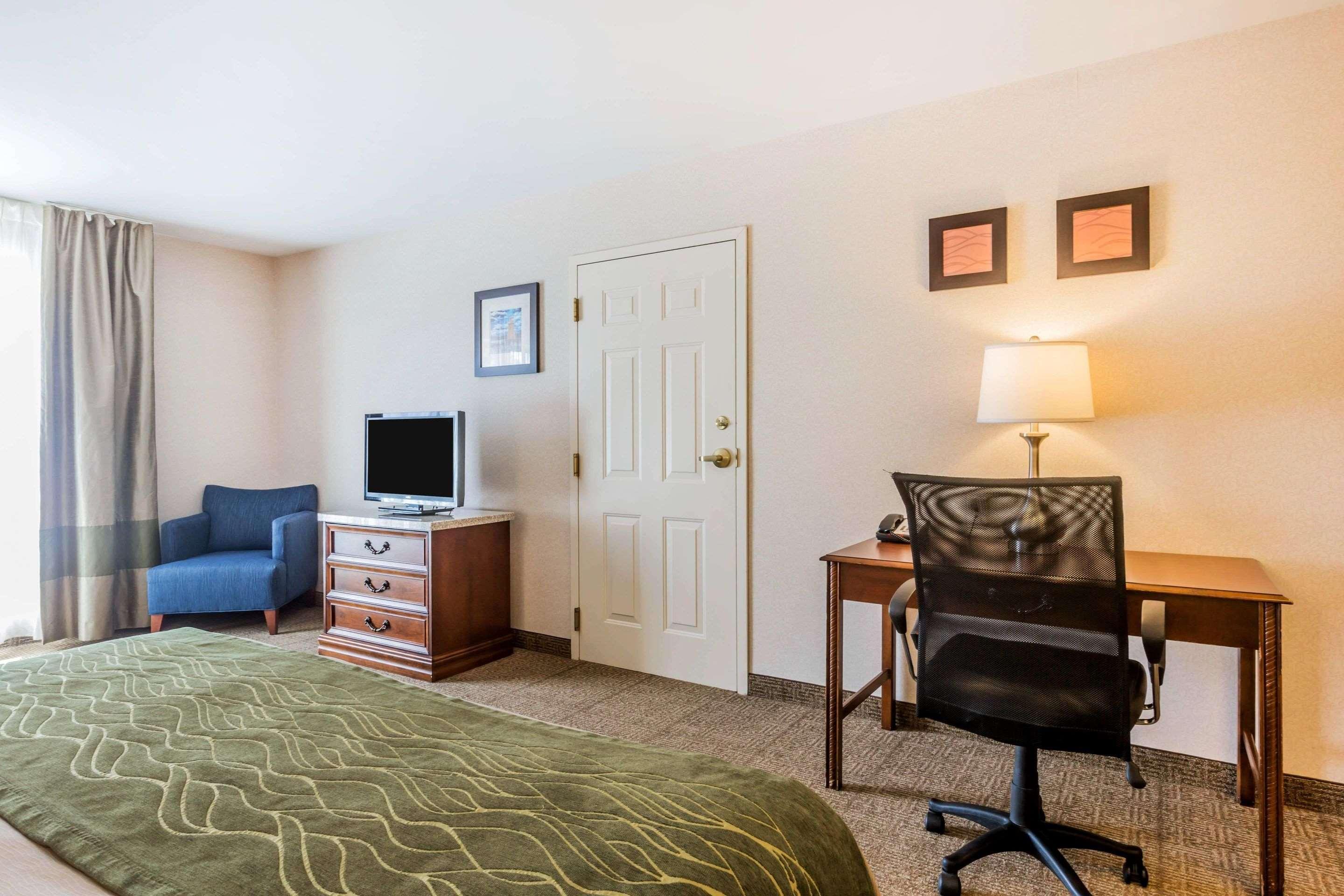 Comfort Inn & Suites Burlington Eksteriør billede