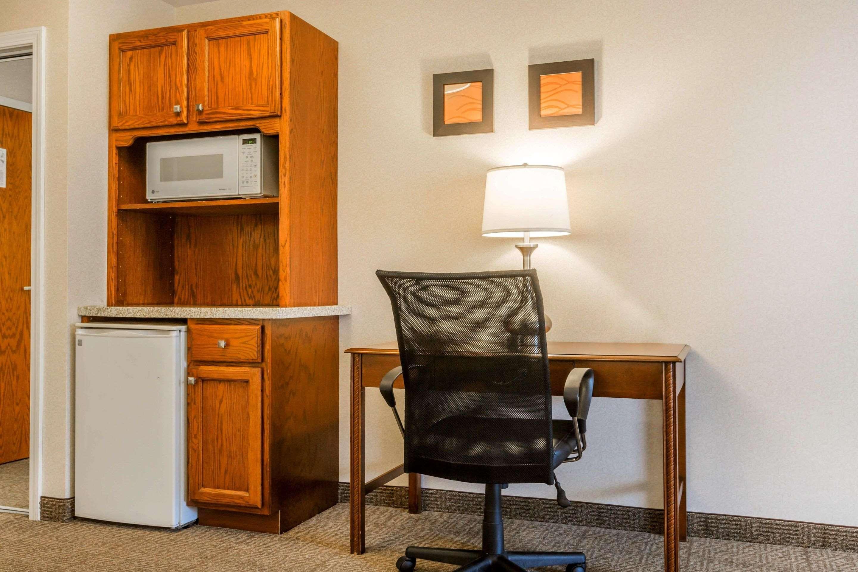 Comfort Inn & Suites Burlington Eksteriør billede