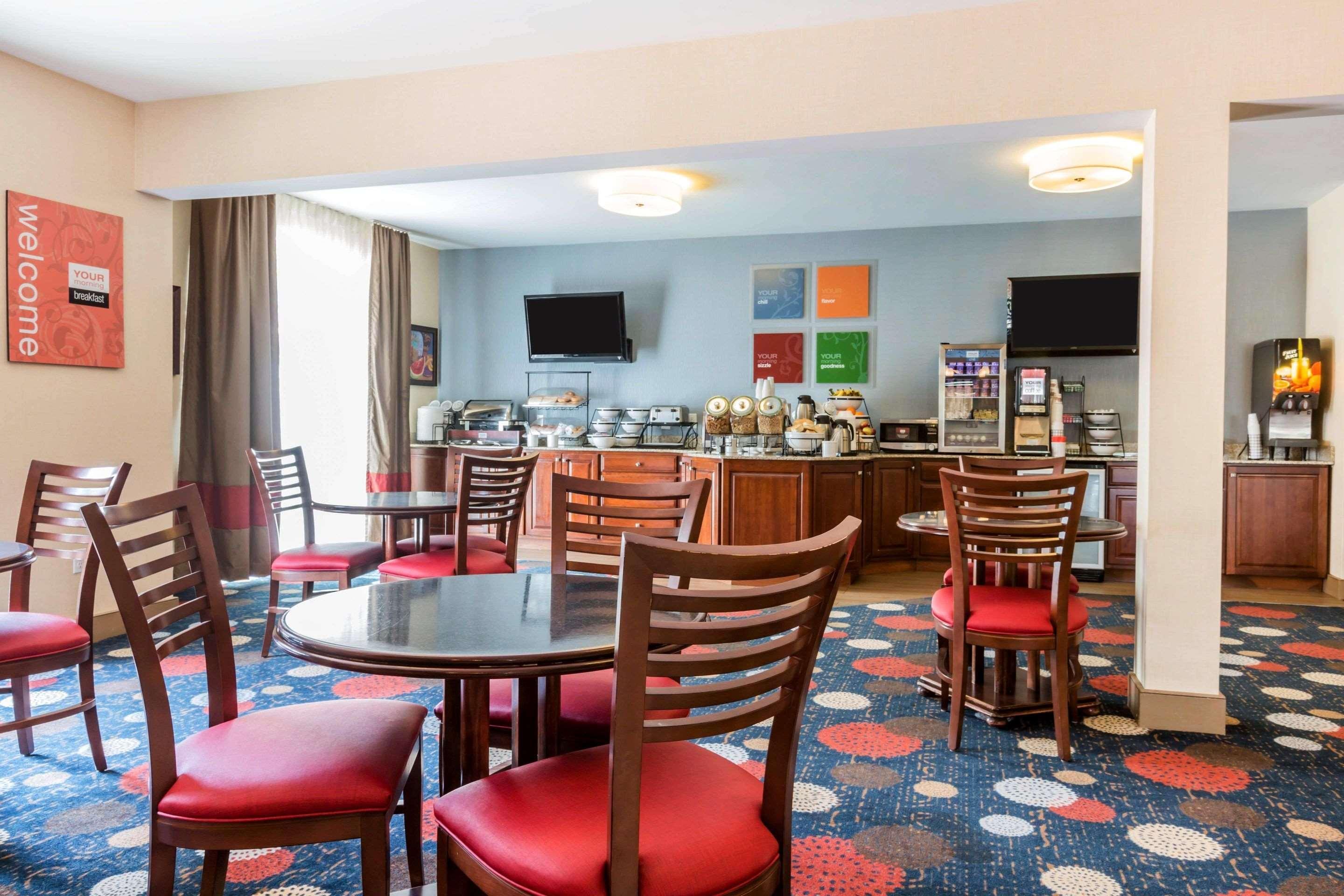 Comfort Inn & Suites Burlington Eksteriør billede