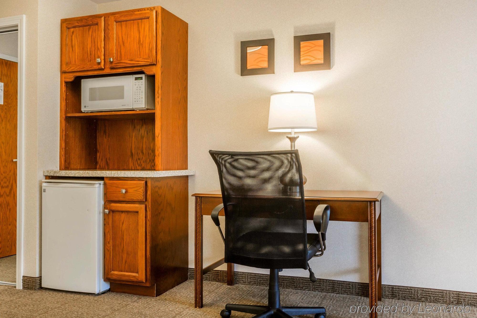 Comfort Inn & Suites Burlington Eksteriør billede