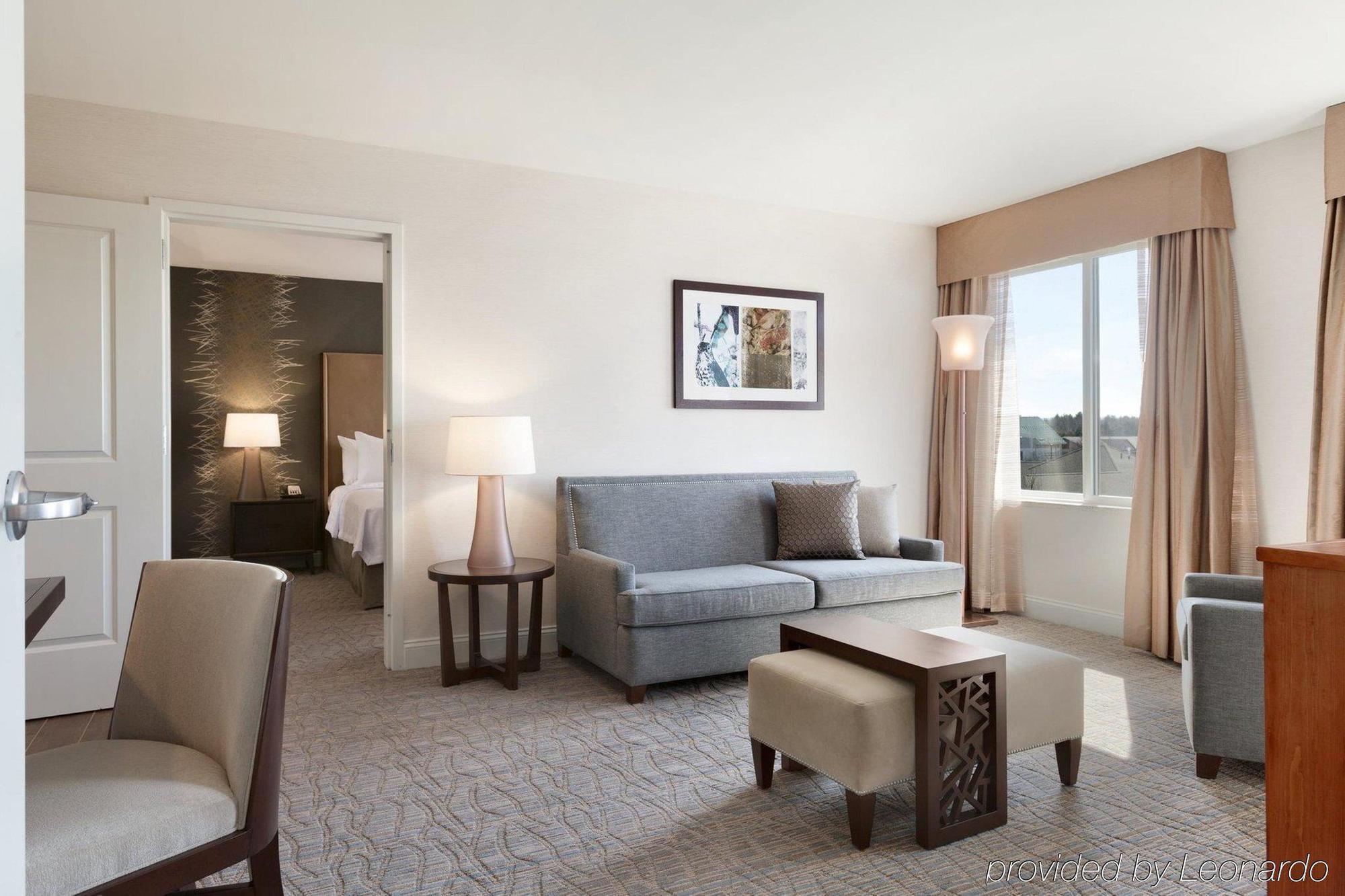 Comfort Inn & Suites Burlington Eksteriør billede